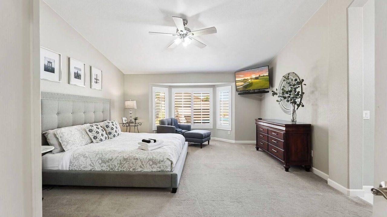 Photo of Bedroom in Ashley Park