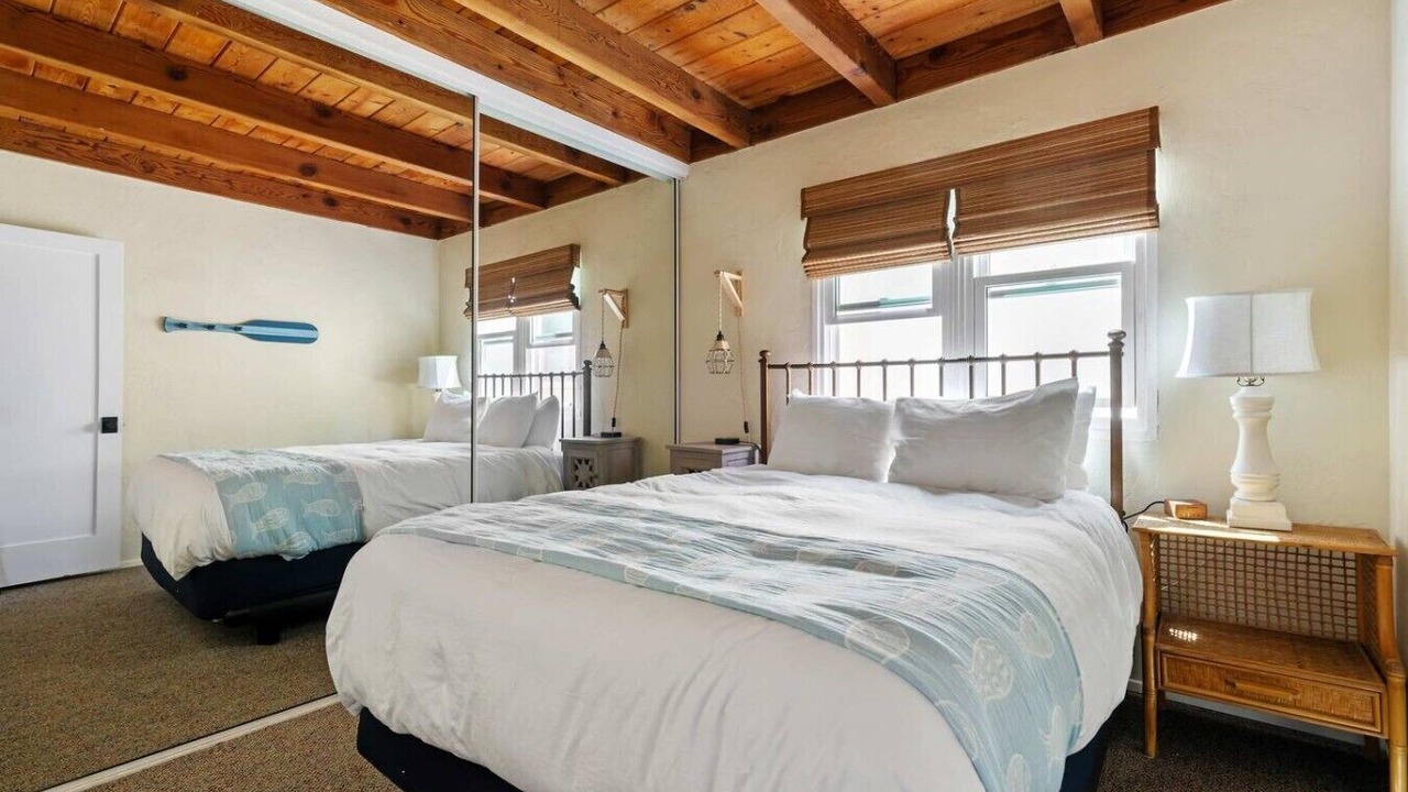 Photo of Bedroom in Mission Beach