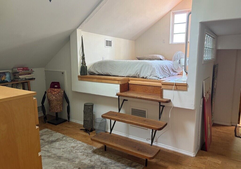 Photo of Bedroom in Fullerton