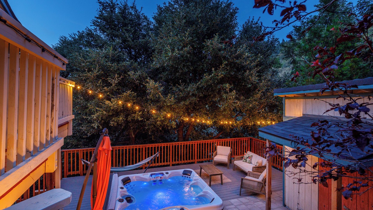 Photo of Patio Balcony in Crestline