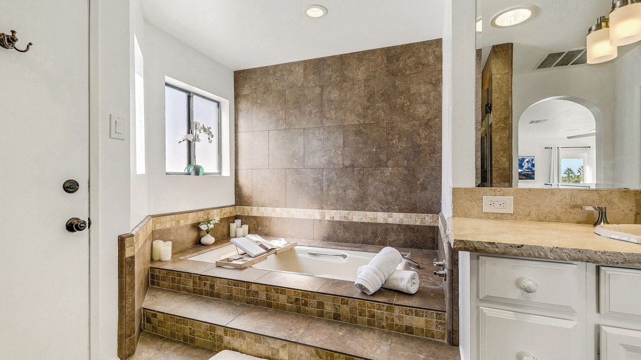 Photo of Bathroom in Bermuda Dunes