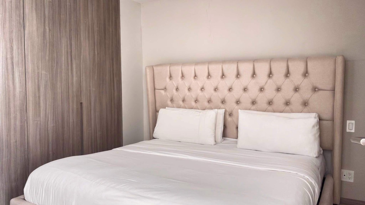 Photo of Bedroom in Financial District