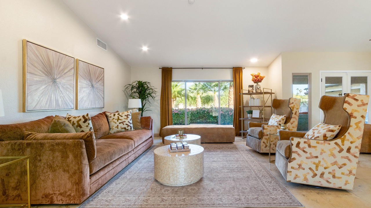Photo of Bedroom in Paradise Valley Ranchos