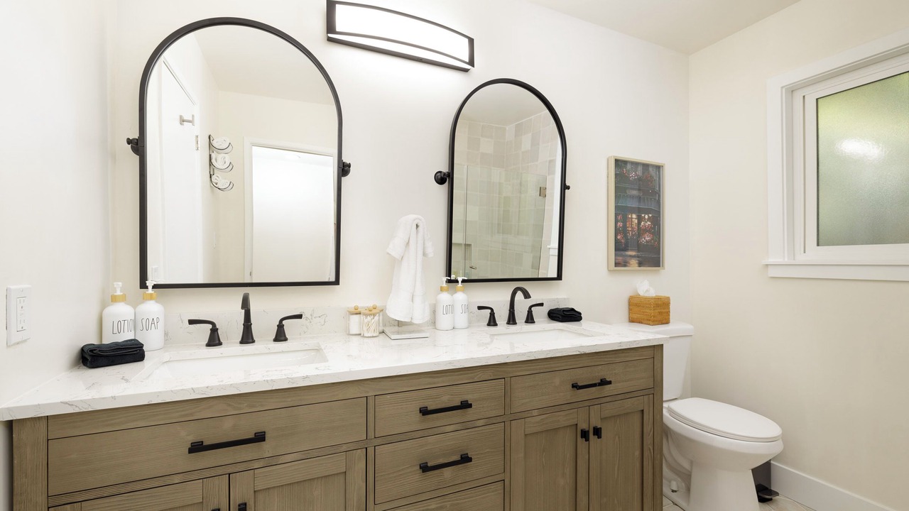 Photo of Bathroom in East Beach