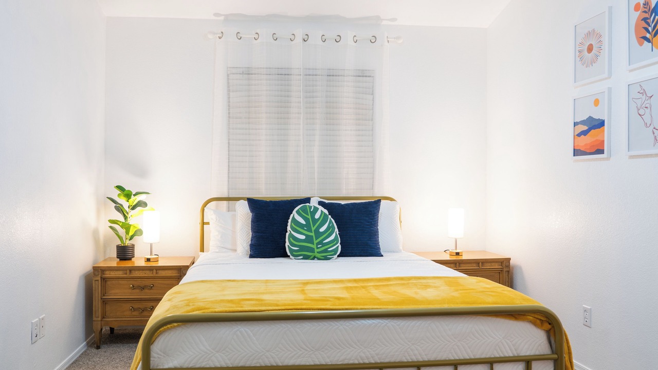 Photo of Bedroom in South Mountain