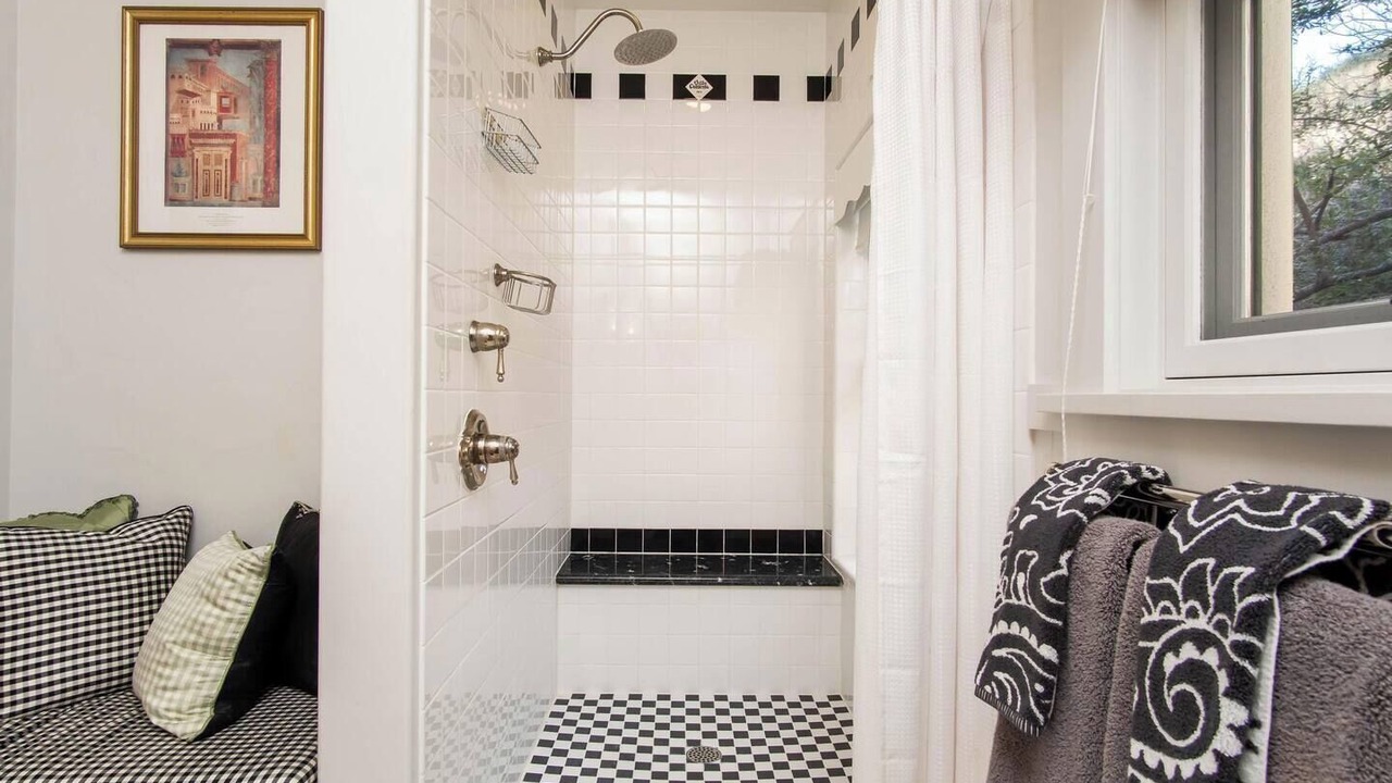 Photo of Bathroom in Jerome