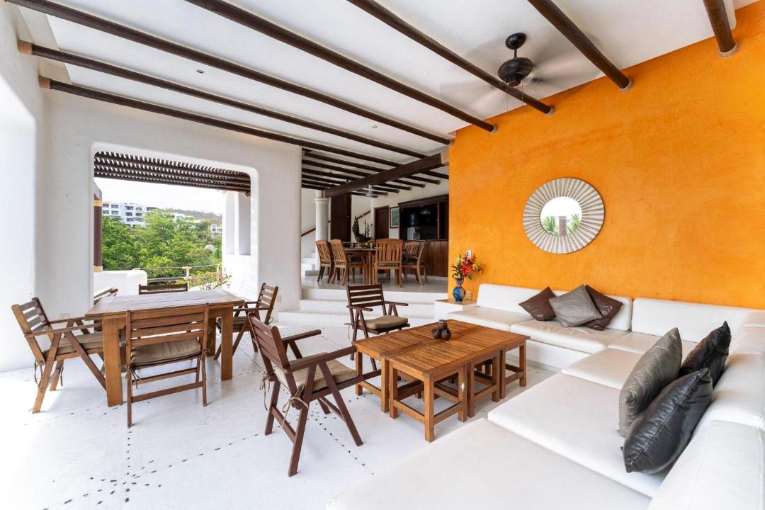 Photo of Others in Santa Maria Huatulco