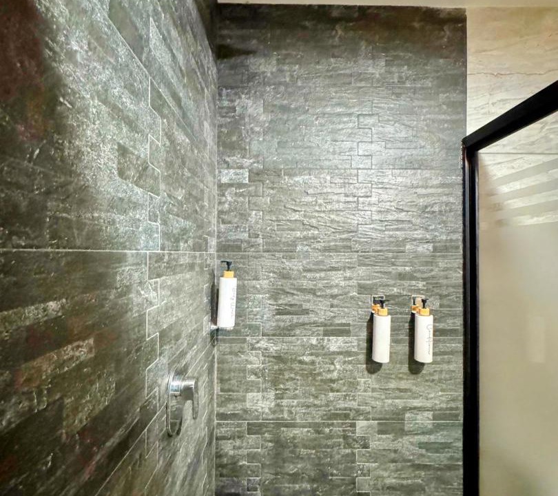 Photo of Bathroom in San Lorenzo Cacaotepec