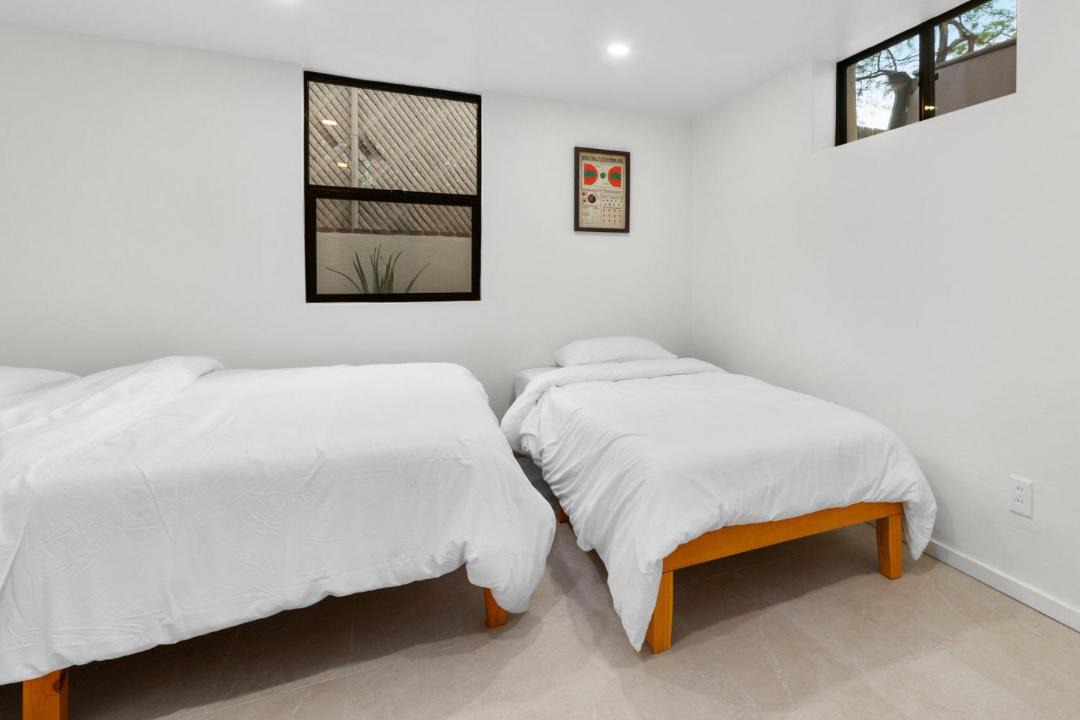 Photo of Bedroom in Sam Hughes