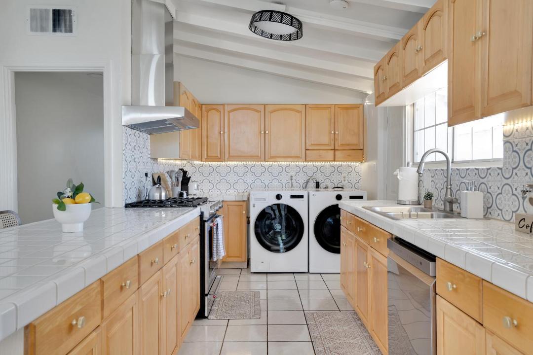 Photo of Kitchen in Sherwood Forest and Thistle Development