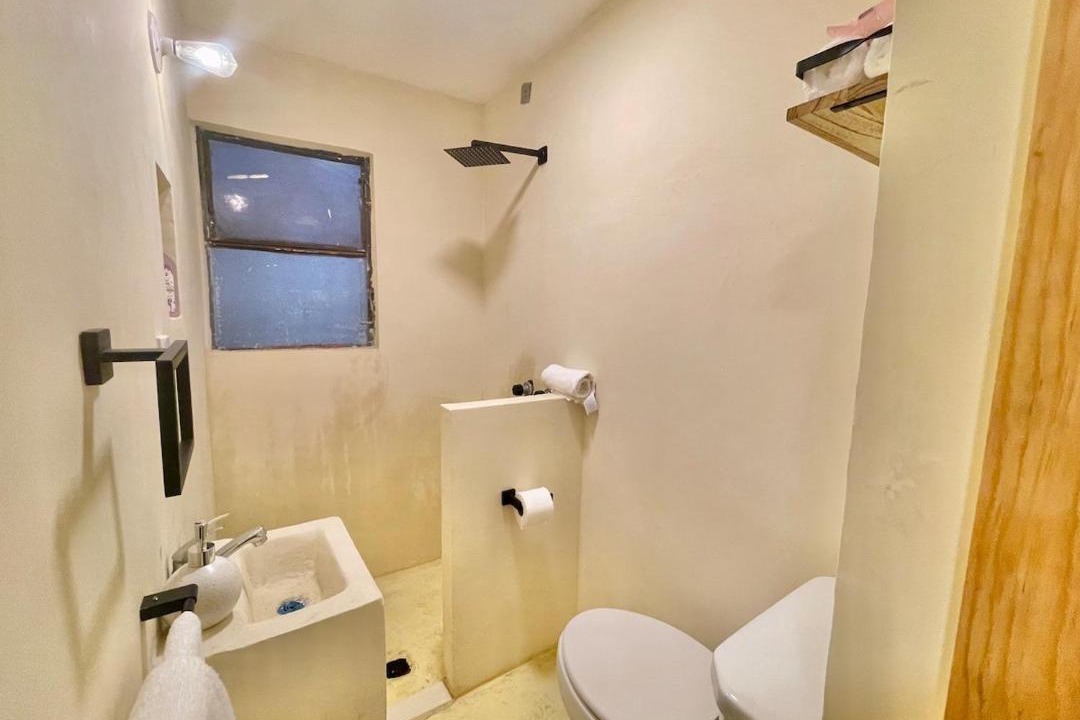 Photo of Bathroom in Acambaro