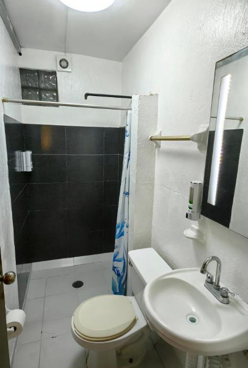 Photo of Bathroom in Ricardo Flores Magon
