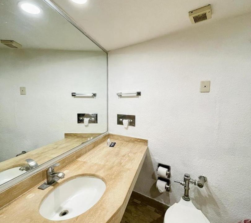 Photo of Bathroom in Zacatecas Centro