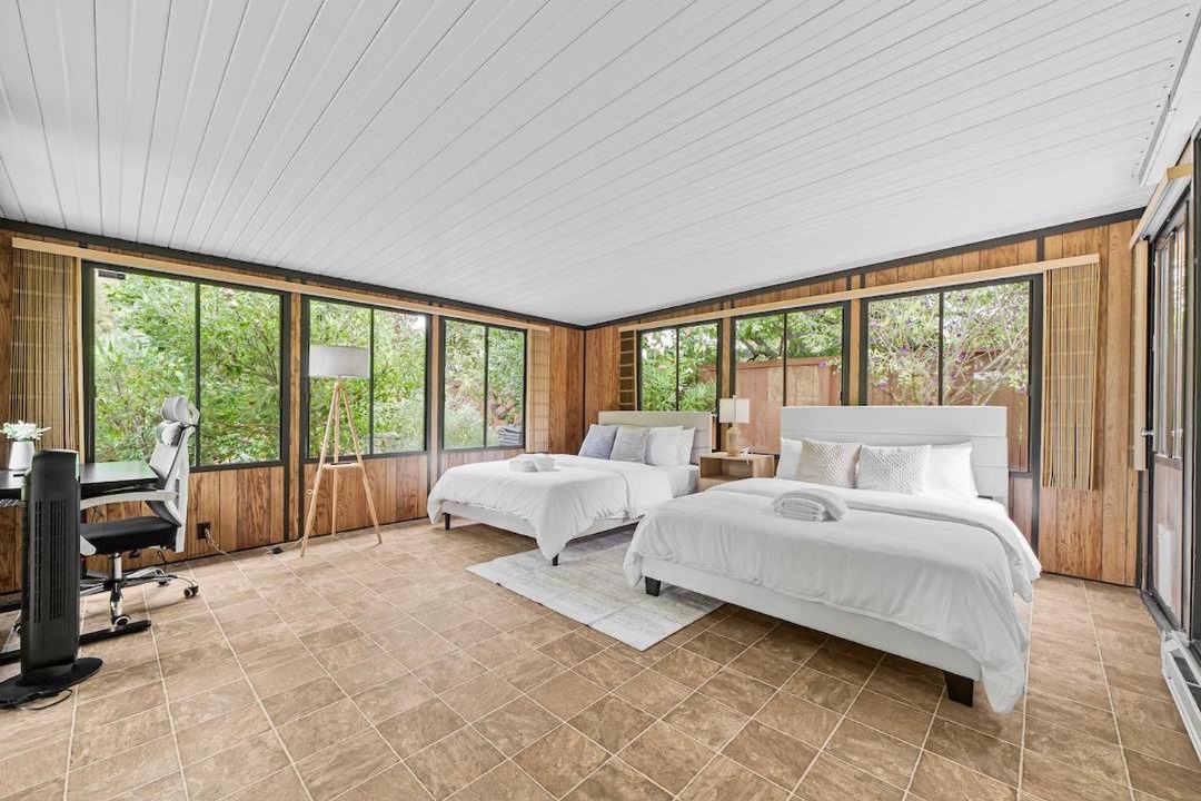 Photo of Bedroom in Midtown