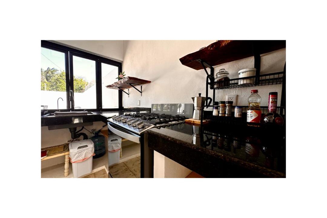 Photo of Kitchen in Chuburna Puerto