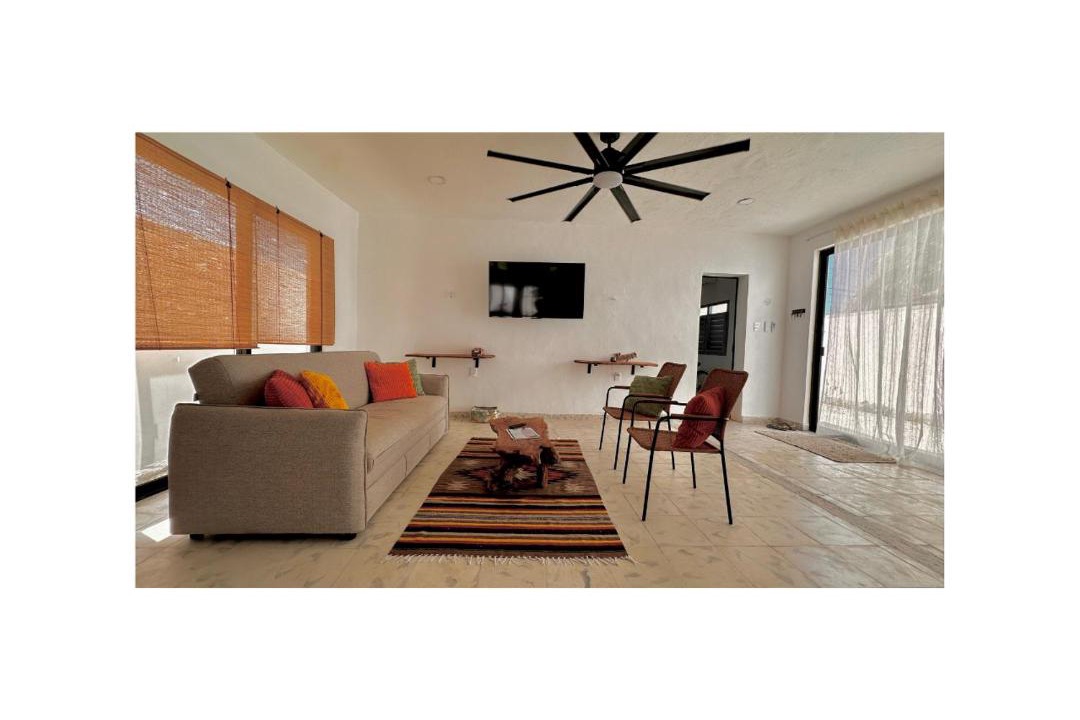 Photo of Livingroom in Chuburna Puerto