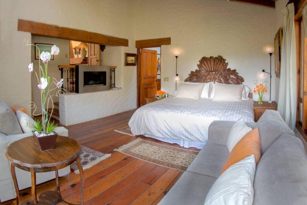 Photo of Bedroom in Valle de Bravo