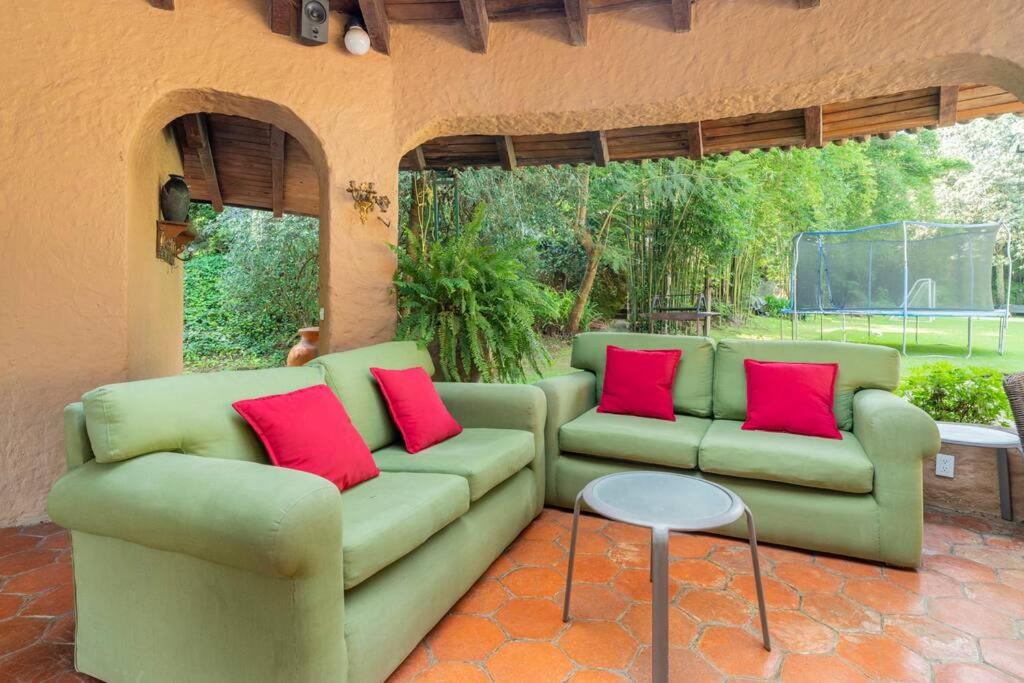 Photo of Patio Balcony in Valle de Bravo