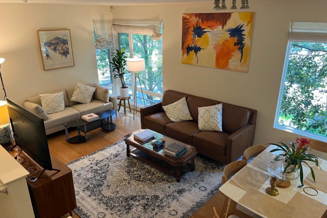 Photo of Livingroom in Palo Alto