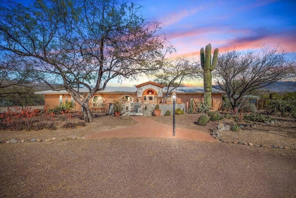 Photo of Others in Tanque Verde