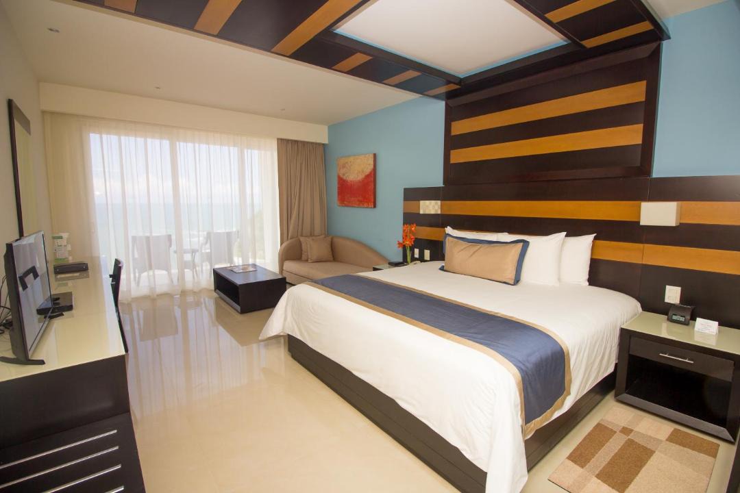 Photo of Others in Santa Maria Huatulco