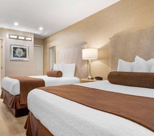 Cabrillo Garden Inn 