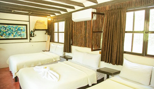 Family Room, Multiple Beds, Private Bathroom