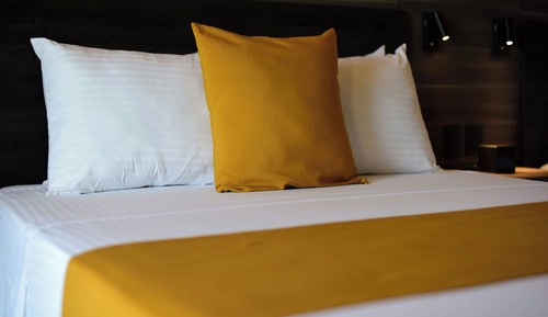 Deluxe Room, 1 King Bed, Balcony, Ocean View