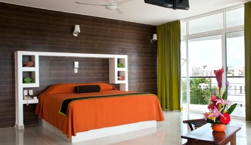 Junior Room