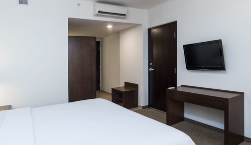 Premium Room, 1 King Bed