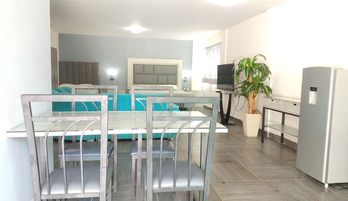 Junior Studio Suite