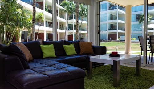 Condo, 2 Bedrooms