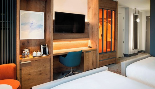 Room, 2 Queen Beds (High Floor, Accessible)