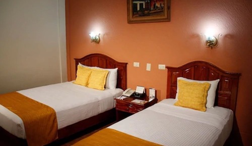 Standard Room, Multiple Beds, Non Smoking