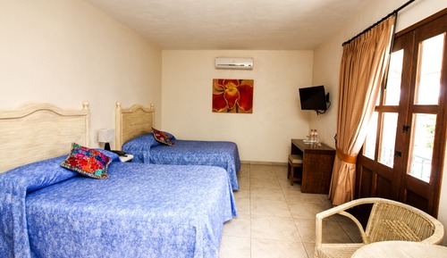 Standard Room, 2 Double Beds
