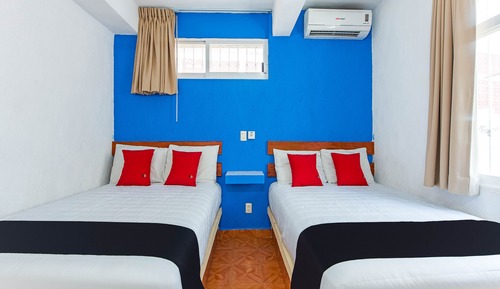 Suite, 2 Bedrooms (Master)