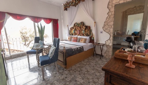 Superior Suite, Balcony, Mountain View