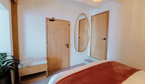 Standard Suite