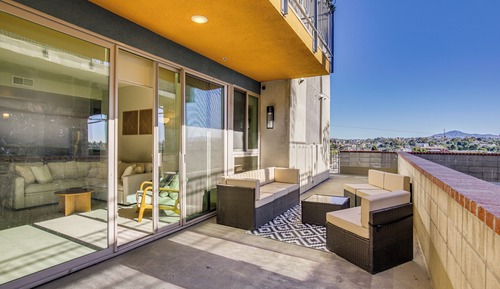 Apartment (3 Bedrooms)