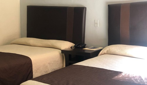 Standard Room, 2 Double Beds