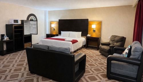 Junior Studio Suite