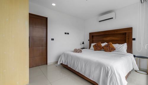 Junior Apartment