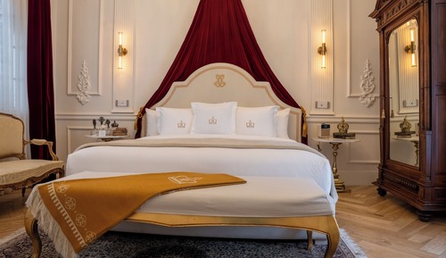 Deluxe Double Room, Garden View