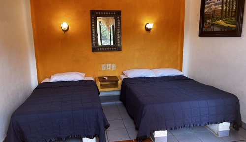 Room (2)