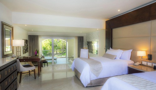 Grand Deluxe Garden View - Book 4 nights, Get 2 Free nights at Punta Cana