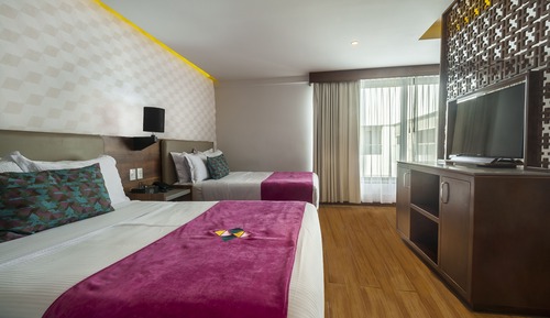 Jr Suite Deluxe Double