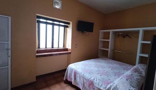 Classic One-Bedroom Apartment with King Bed