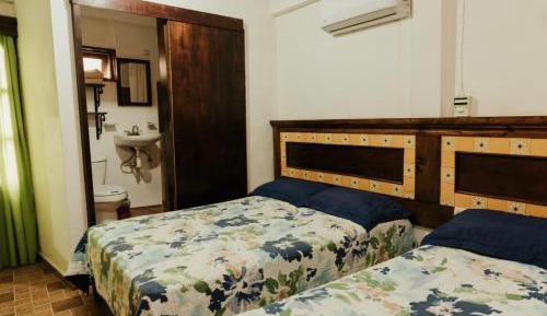 Economy Twin Room