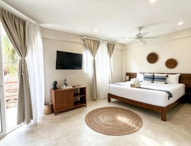 Triple Room with Balcony