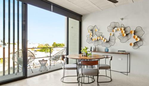 Apartment with Balcony